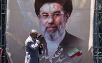 Tổng thống Iran nói rất khó liên lạc với Lãnh tụ tối cao