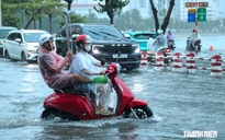 Nha Trang ngập nhiều tuyến đường sau mưa lớn, Khánh Hòa có thể xuất hiện lũ