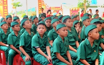 Trường Thiếu sinh quân miền Trung khai giảng: Học sinh khóa đầu tiên háo hức 'nhập ngũ'
