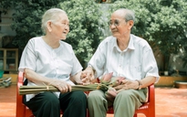 Gặp chồng trong bệnh viện, cụ bà U.100: 'Anh ơi, cho em về nhà đi'