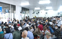 Bệnh nhân đến Bệnh viện Chợ Rẫy lập kỷ lục mới, chạm mốc 10.000 lượt/ngày