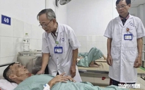 11 người cùng đau bụng sau bữa ăn, nghi ngộ độc thực phẩm