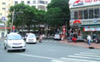 Vạch kẻ đường bất hợp lý