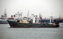 Chưa tìm thấy 52 người mất tích do chìm tàu Hàn Quốc