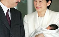 Hoàng nam Hisahito ra mắt công chúng