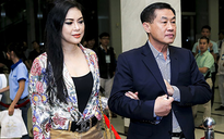 Bố mẹ chồng Tăng Thanh Hà ‘đội mưa’ xem liveshow của Mr Đàm