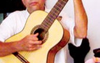 Đón Giáng sinh cùng ca sĩ ngoại