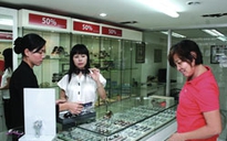 Săn hàng hiệu tại các Outlet