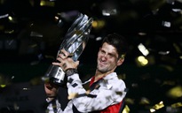 Federer “nhường” ngôi số 1 thế giới trong năm cho Djokovic