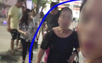 Cô gái trẻ bị dàn cảnh giật điện thoại ở phố đi bộ Nguyễn Huệ