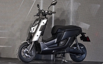Xe máy điện Yamaha EMF 2022 thiết kế lạ mắt, giá 3.700 USD