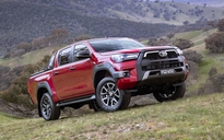 Bán tải Toyota Hilux ‘lãnh án’ triệu hồi vì... thiếu nhãn mác