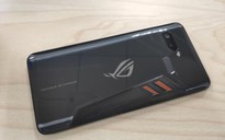 Asus ra mắt ROG Phone với hàng loạt phụ kiện độc lạ cho game thủ Việt Nam