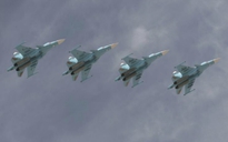 Không quân Nga nhận nhiều tiêm kích Su-34, Su-35S