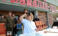 Ông Kim Jong-un xem không quân Triều Tiên trình diễn