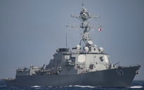 Tàu khu trục Mỹ lại bị tên lửa từ Yemen nhắm bắn lần thứ ba