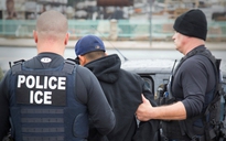 Mỹ đẩy mạnh truy bắt người nhập cư bất hợp pháp