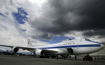 Máy bay 'ngày tận thế' của Mỹ hư hại vì bão