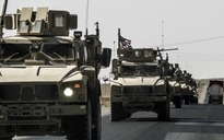 Mỹ đưa hơn 50 xe bọc thép đến Syria đánh IS