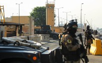 Đạn pháo rơi xuống gần đại sứ quán Mỹ ở Iraq
