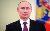 Tổng thống Putin gặp phản ứng phụ sau khi tiêm vắc xin Covid-19