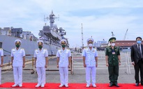 Tàu hải quân Ấn Độ chở 300 máy tạo ô xy, 100 tấn ô xy y tế cập cảng Nhà Rồng - Khánh Hội