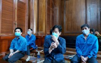 Nhóm tạt sơn, tạt mắm tôm vào quán phở Hòa lãnh án 2 năm - 3 năm 6 tháng tù