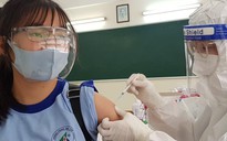 TP.HCM tổ chức tiêm vắc xin mũi 2 phòng Covid-19 cho học sinh vào ngày nào?
