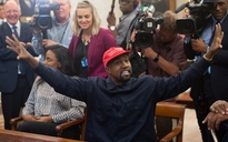 Rapper Kanye West rút khỏi cuộc đua vào Nhà Trắng