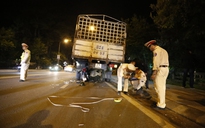 Tai nạn chết người ở Đà Lạt: Người đi xe máy lao vào gầm xe tải