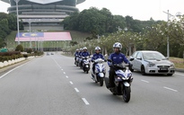 Blue Core, ‘trái tim’ xe ga Yamaha thách thức mưa rào Malaysia
