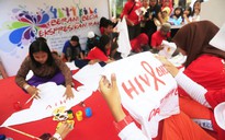 Hàng loạt học sinh bị đuổi học vì nhiễm HIV
