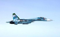 Tiêm kích Su-27 của Nga ngăn chặn máy bay trinh sát Mỹ trên Biển Đen