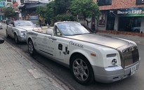 Cặp đôi Rolls-Royce mui trần hàng hiếm xuất hiện trên phố Sài Gòn