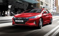 Hyundai Elantra Sport 2019 cải tiến thể thao hơn