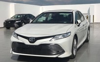 Cận cảnh Toyota Camry 2.5 2019 giá rẻ hơn đời xe cũ
