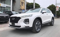 Nghịch lý Hyundai SantaFe bán 'bia kèm lạc' vẫn đắt khách