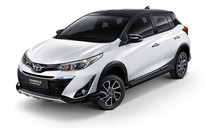 Toyota Yaris Cross nâng gầm cao giống Mitsubishi Xpander Cross