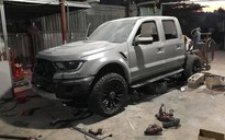 Ford Ranger 15 năm tuổi độ ngoại hình Raptor tại Việt Nam