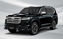 Vừa trình làng Việt Nam, Toyota Land Cruiser 2022 đã có 'đồ chơi' chính hãng