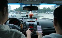Kiến nghị bỏ nhiều quy định 'trói' taxi truyền thống để cạnh tranh với Grab, Uber