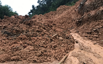 Sạt lở 2.000 m3 đất, đá trên đường Nha Trang - Đà Lạt vì mưa lớn