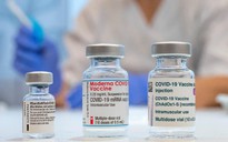 Pfizer, Moderna tăng giá bán vắc xin Covid-19 cho EU