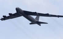 Mỹ điều B-52 đến gần Trường Sa