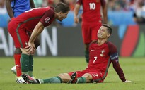 Đẫm nước mắt hạ màn EURO 2016: 'Tình yêu bóng đá là quá lớn'