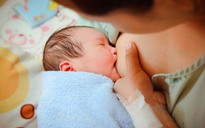 Sữa mẹ ngừa bệnh ở trẻ sơ sinh