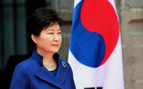 Tổng thống Hàn Quốc bị nghi 'thông đồng' với bạn thân