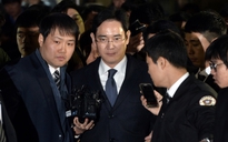 Hàn Quốc bắt giữ lãnh đạo Samsung