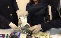 Một phụ nữ vận chuyển 4 gói cocain từ Brazil về Việt Nam