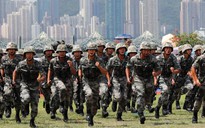Chỉ huy quân đội Trung Quốc ở Hồng Kông xem bạo động là 'không thể dung thứ'